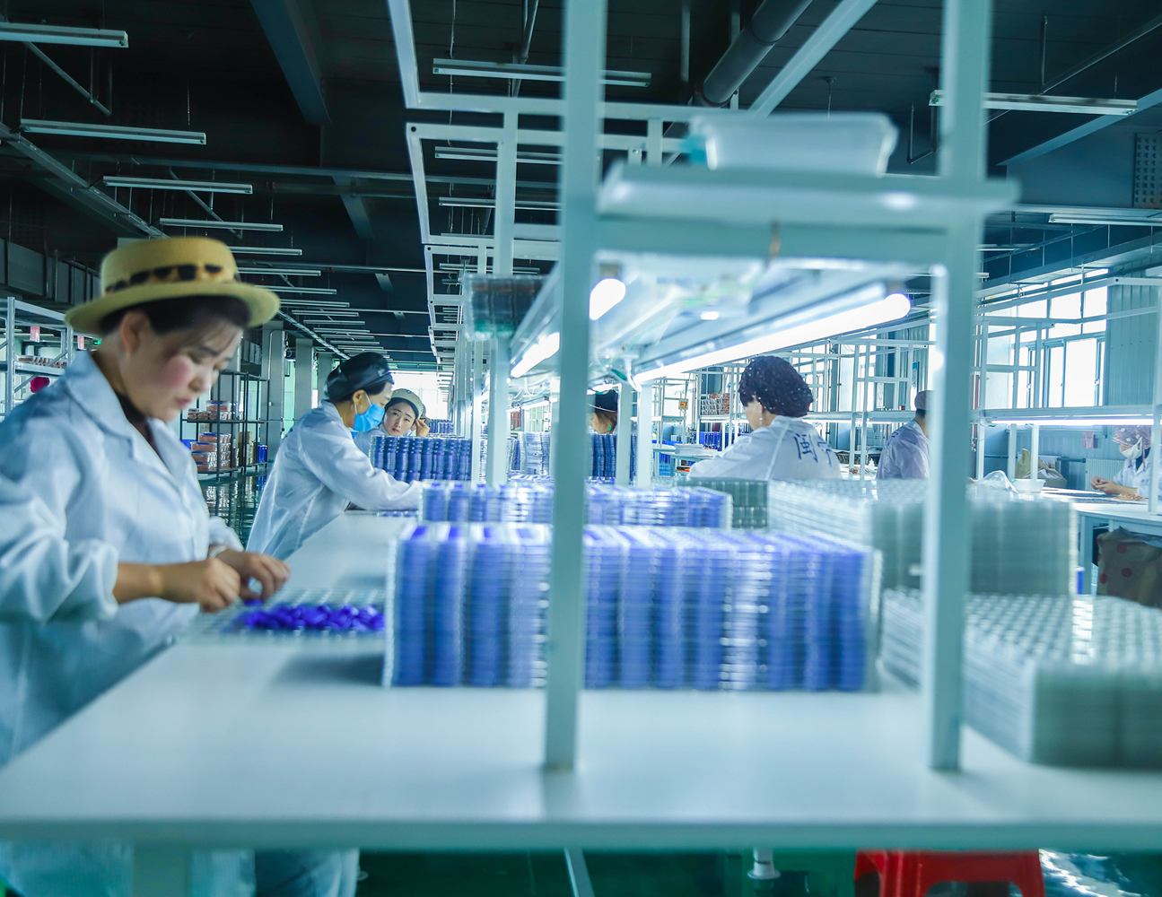 卡立方集團寧夏生產(chǎn)基地：NFC鑰匙扣領(lǐng)域的規(guī)模化與定制化標(biāo)桿