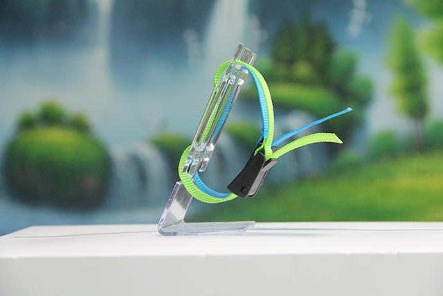 固體織嘜腕帶和液體織嘜腕帶的區別 固體織嘜腕帶和液體織嘜腕帶的區別