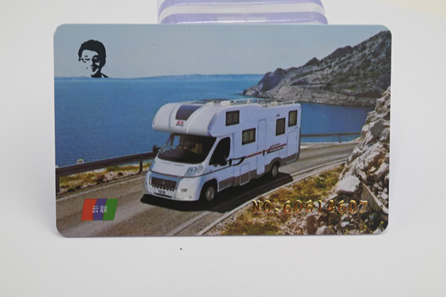 新款I(lǐng)D讀卡器  操作簡單  使用又方便！