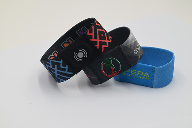 拉絲鐳射工藝卡-彰顯高貴的氣質(zhì) 拉絲鐳射工藝卡-彰顯高貴的氣質(zhì)